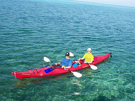 isla_kayakers