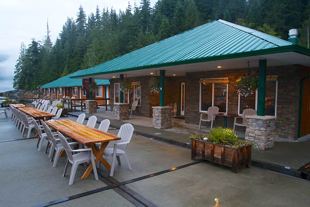Green Canada BC 272 640px