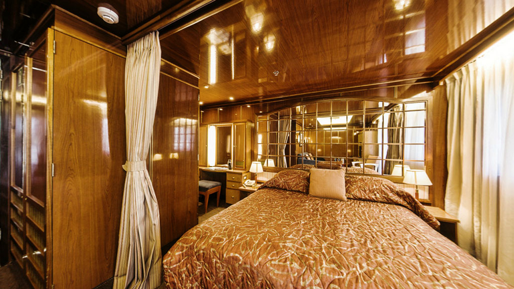 Premium suite1024